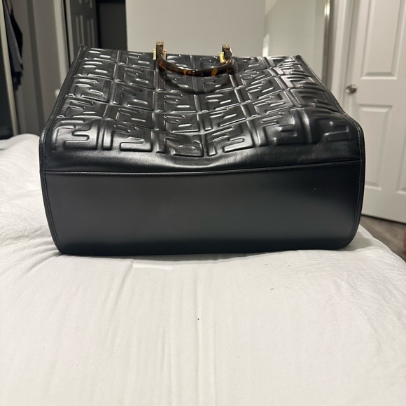 Fendi sunshine medium - Picture 2 of 14